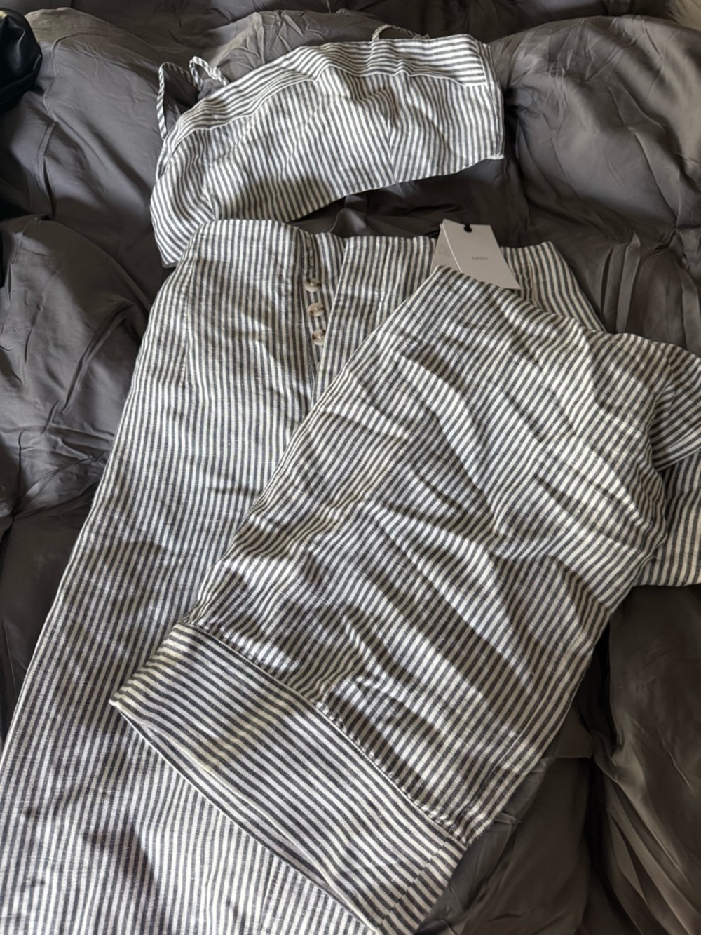 Onia Striped Linen Set - Picture 4 of 5